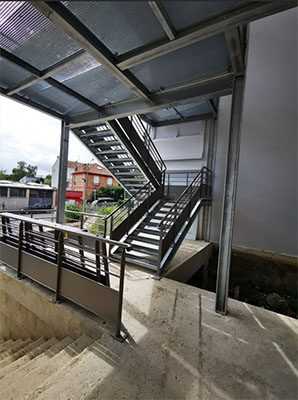 Escaliers Hopital De Montreuil